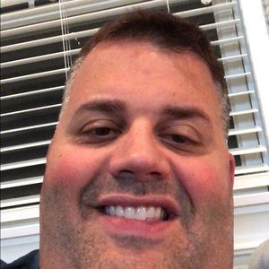 Meet your Posher, Adam